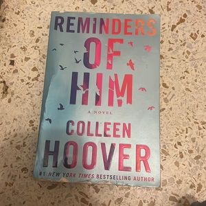 Colleen Hoover book!!